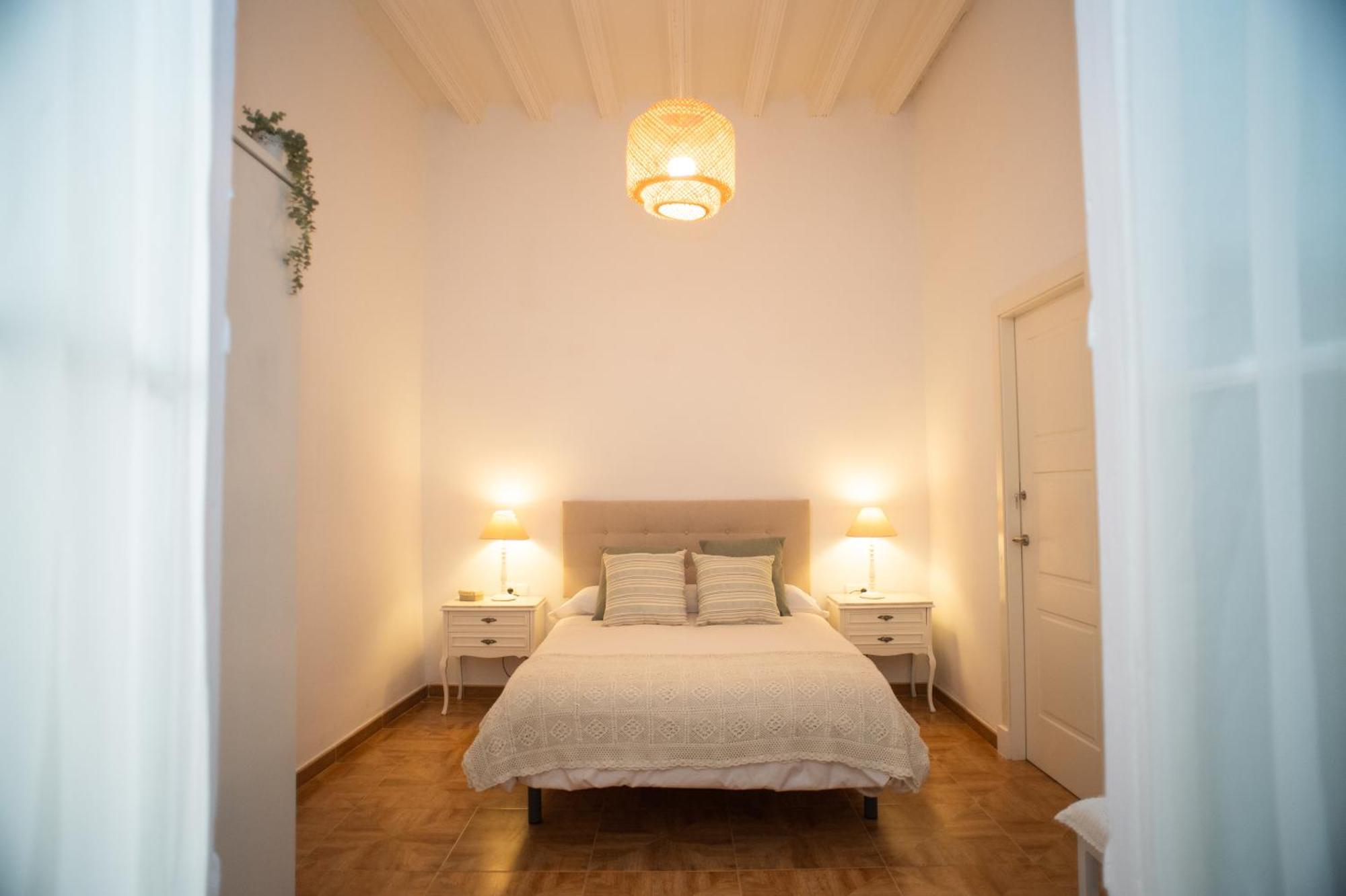 קדיז Apartamento Encarnacion Playa Caleta מראה חיצוני תמונה
